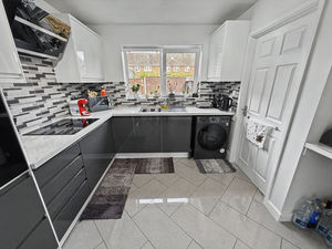Photo 9- click for photo gallery